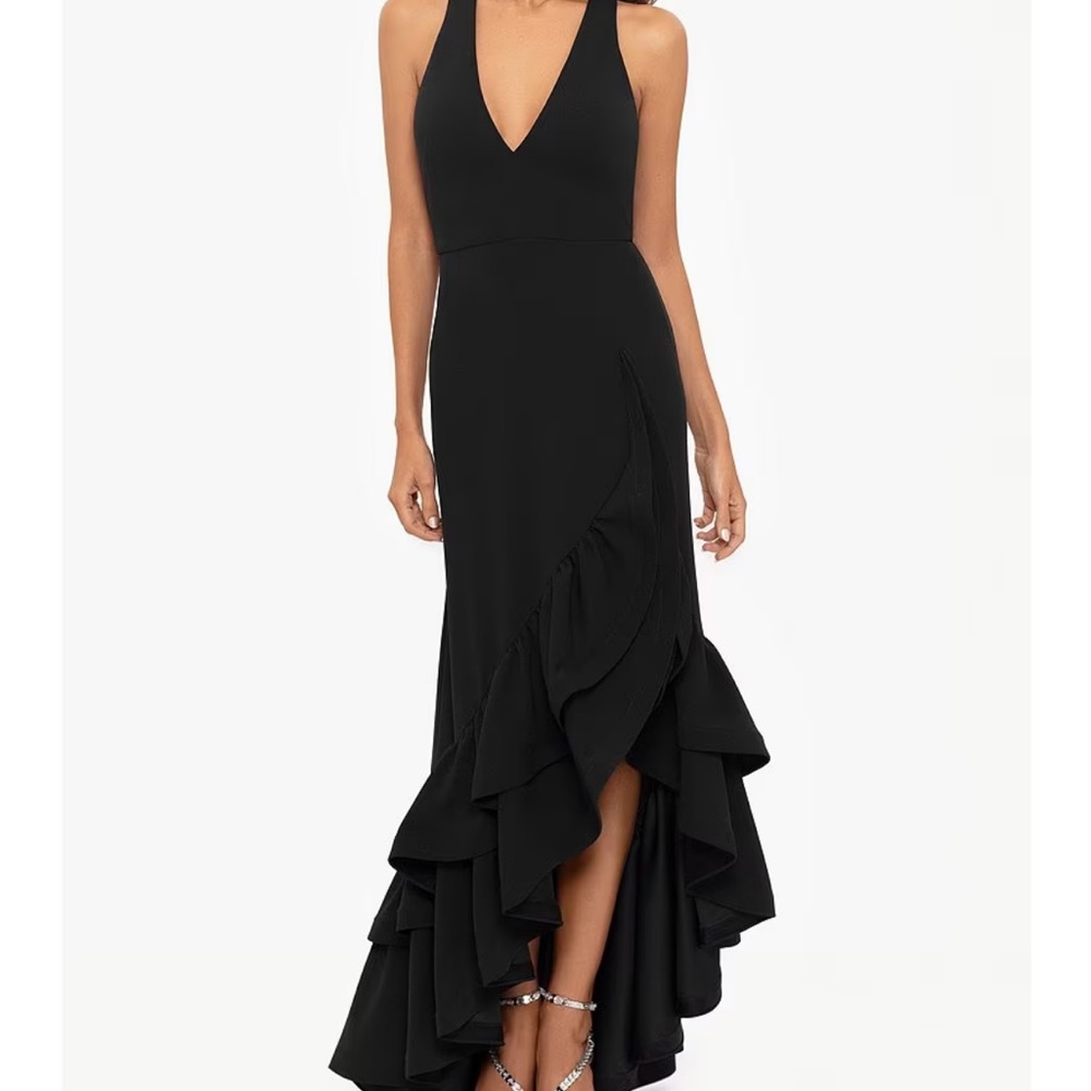 Stretch Deep V-Neck Sleeveless Black Tiered Ruffle Front Slit Gown NWOT Size 2
